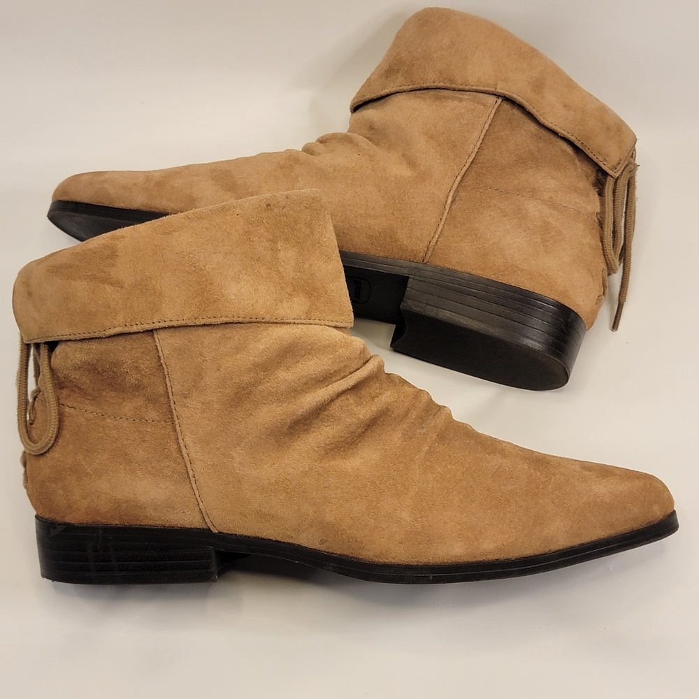 Danelle Vintage Tan Leather Cuffed Ruched Ankle Boot, Lace-Up Detail, sz9